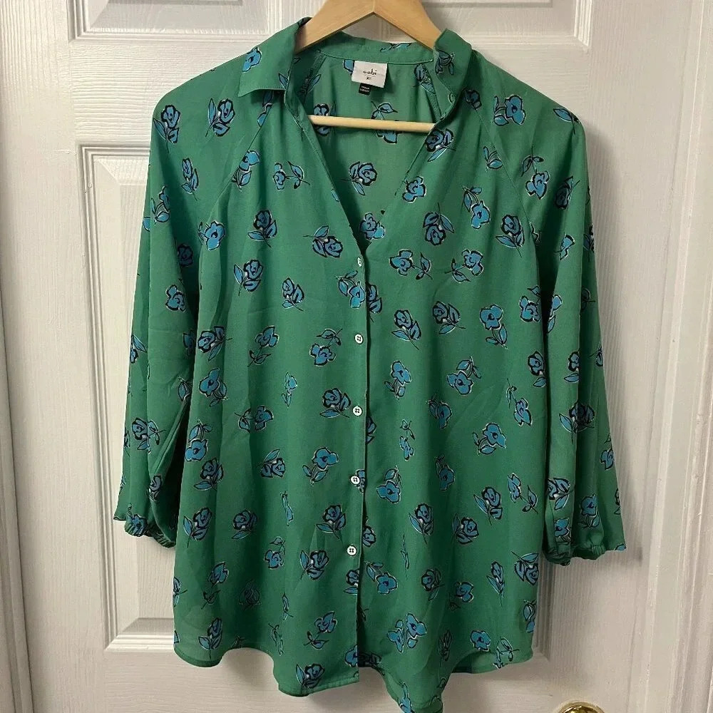 Women’s Cabi Top XS